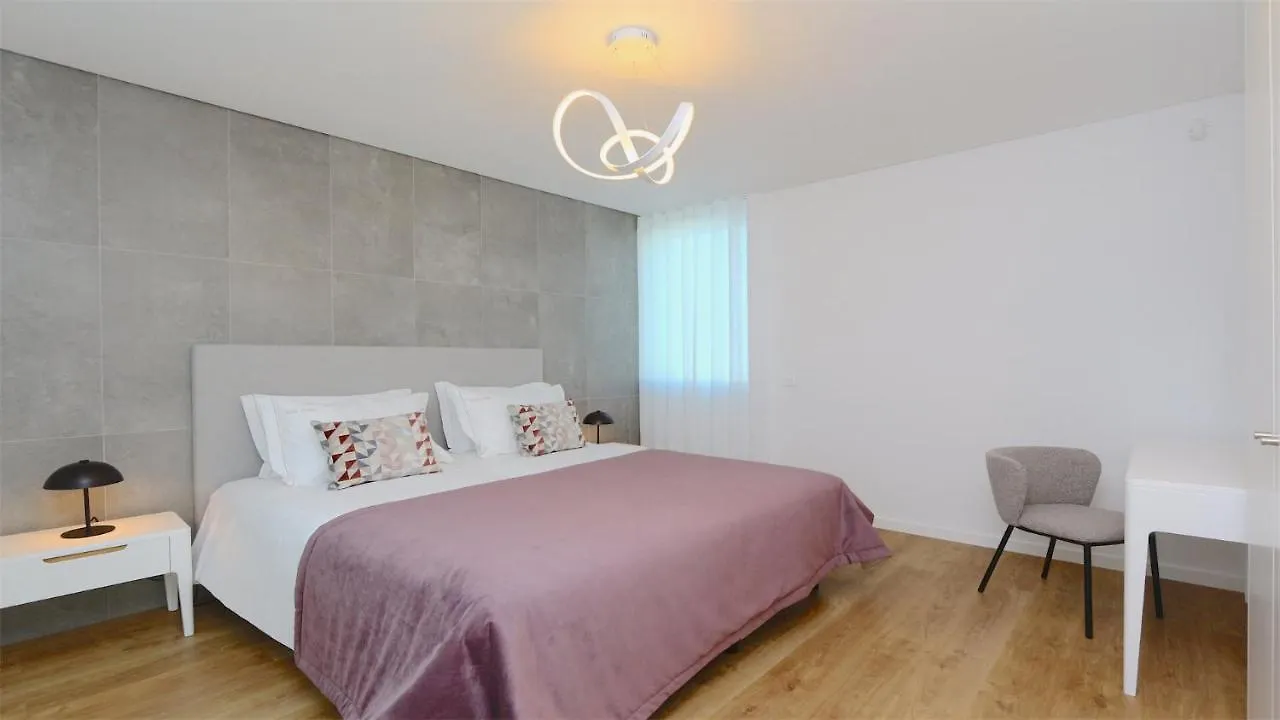 Villa Sadler- Clever Details, Central Vilamoura, Sleeps 6, Luxury, Walking Distance (Adults Only) Vilamoura