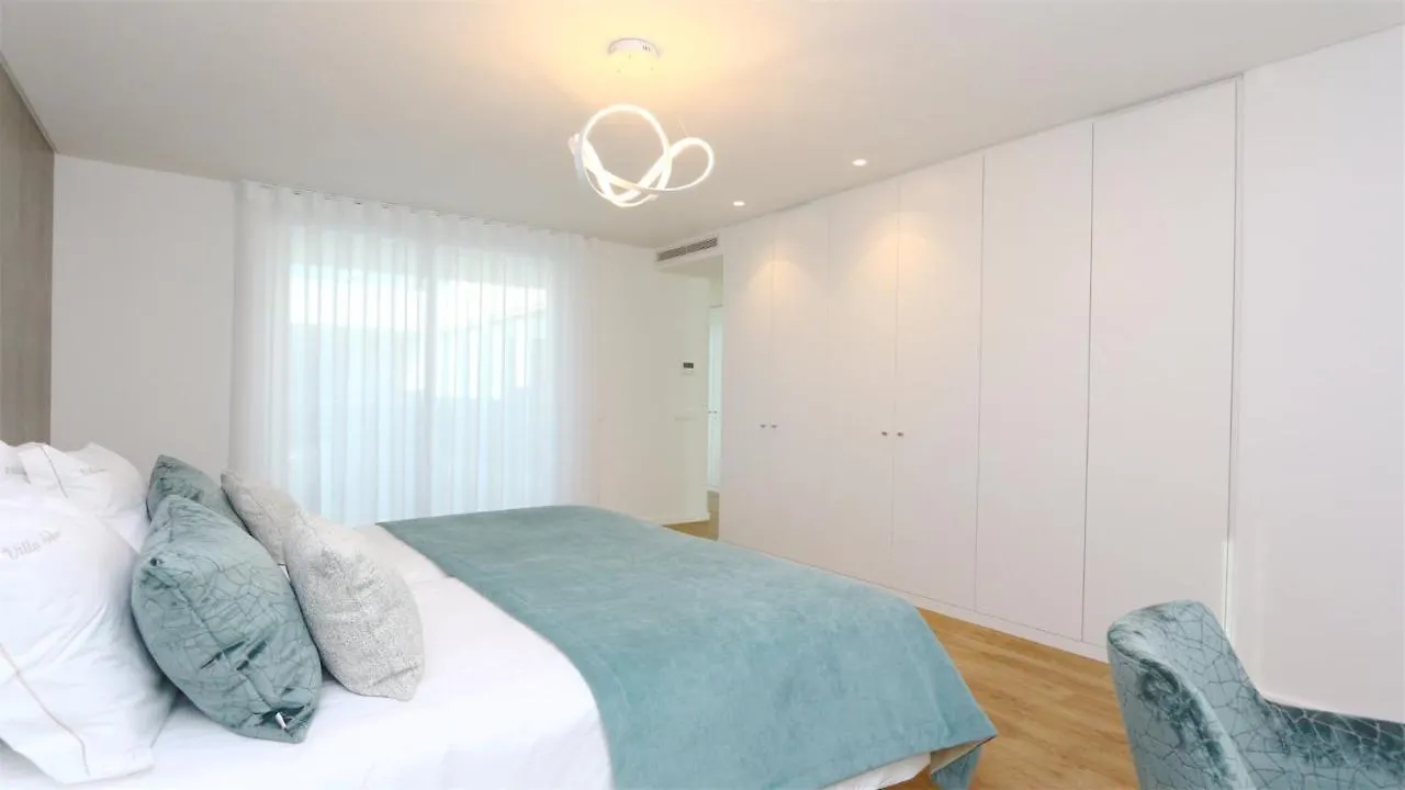 Villa Sadler- Clever Details, Central Vilamoura, Sleeps 6, Luxury, Walking Distance (Adults Only) 0*, Vilamoura