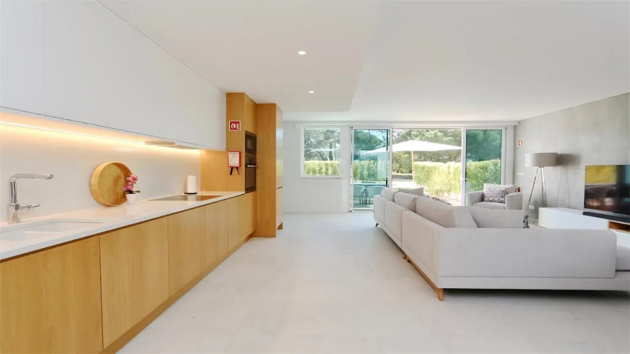 Villa Sadler- Clever Details, Central Vilamoura, Sleeps 6, Luxury, Walking Distance (Adults Only)