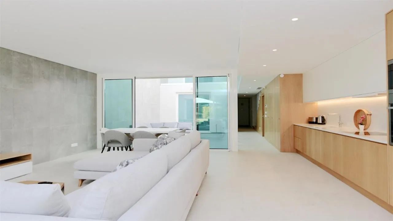 Holiday home Villa Sadler- Clever Details, Central Vilamoura, Sleeps 6, Luxury, Walking Distance (Adults Only)