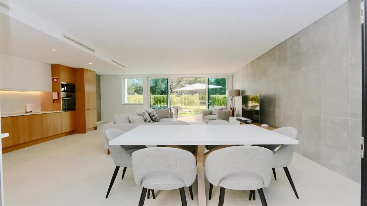 Villa Sadler- Clever Details, Central Vilamoura, Sleeps 6, Luxury, Walking Distance (Adults Only) Vilamoura