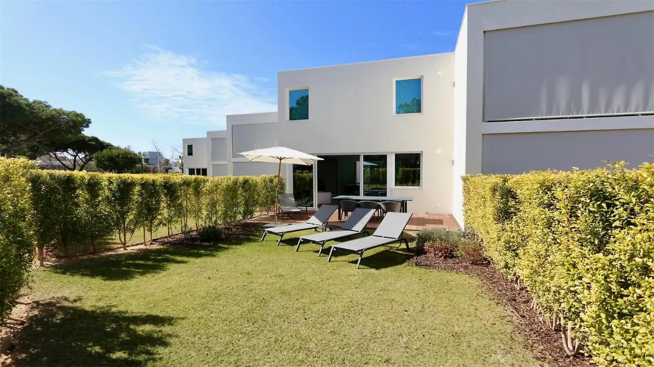 Villa Sadler- Clever Details, Central Vilamoura, Sleeps 6, Luxury, Walking Distance (Adults Only) 0*, Vilamoura Portugal