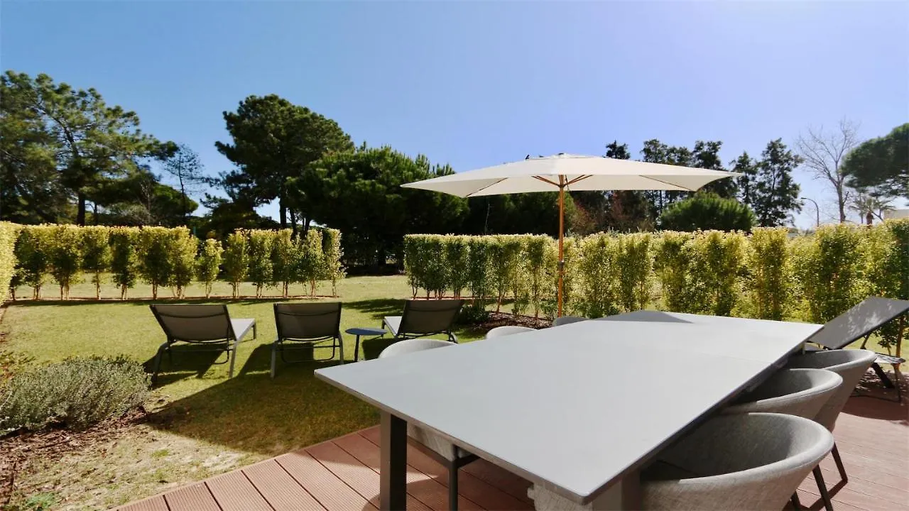 Villa Sadler- Clever Details, Central Vilamoura, Sleeps 6, Luxury, Walking Distance (Adults Only) Holiday home Vilamoura